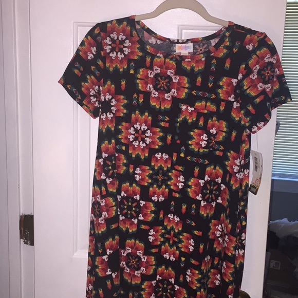 LuLaRoe Dresses & Skirts - 👗LulaRoe Disney XXS Carly👗